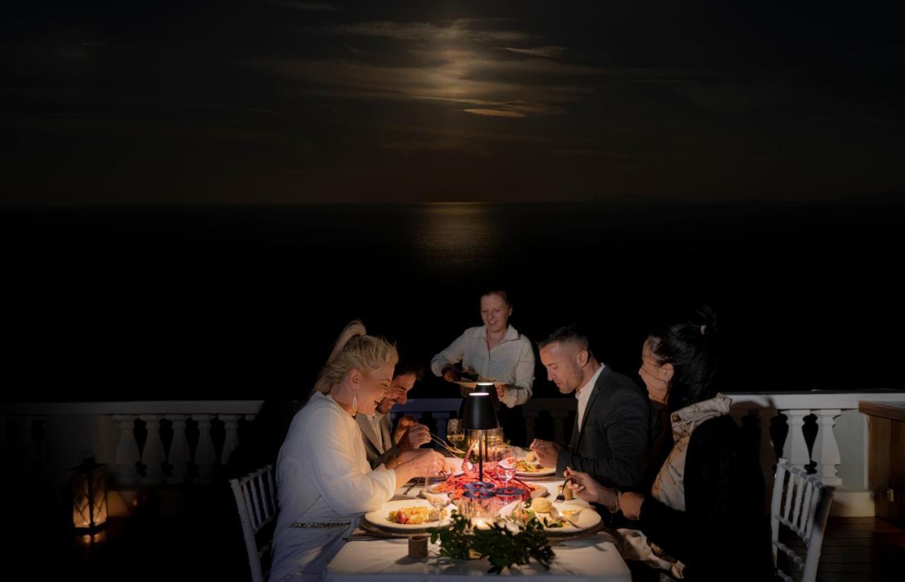 Oia Mansion Villa Eksteriør billede